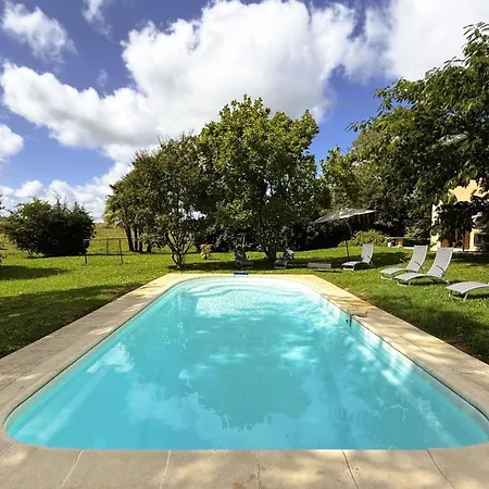 Coumassous بيت للعطل